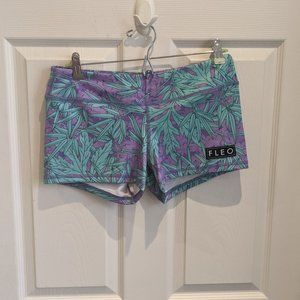Fleo Leaf Shorts